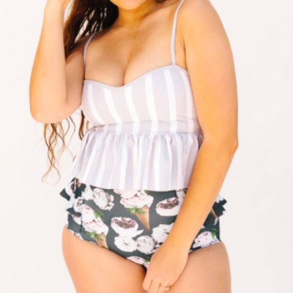 kortni jeane peplum top